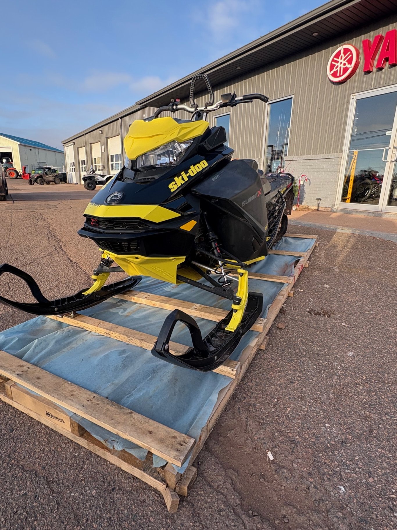 2018 Ski Doo Summit X 850 E Tec 154 6010kms