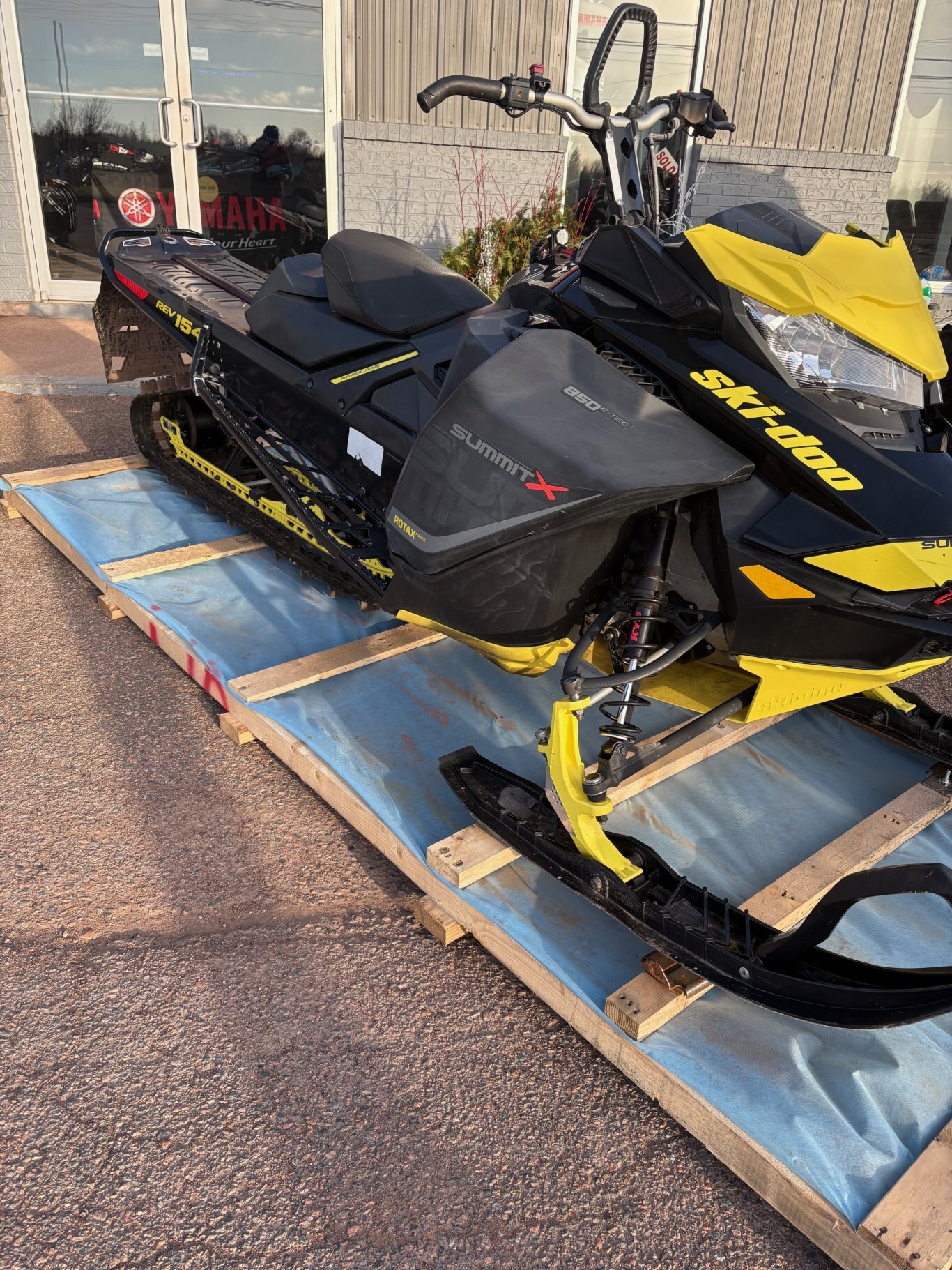 2018 Ski Doo Summit X 850 E Tec 154 6010kms