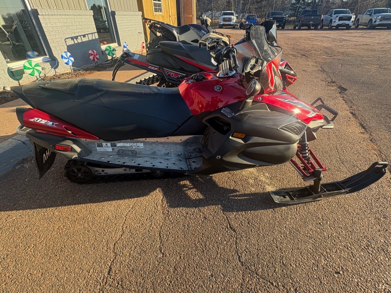 2006 Yamaha Apex 17698kms