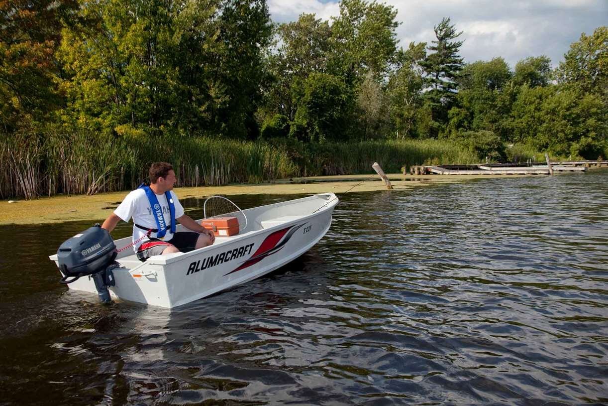 Yamaha F6SMHA, Grey, 15 Shaft, Manual Start, Tiller Handle