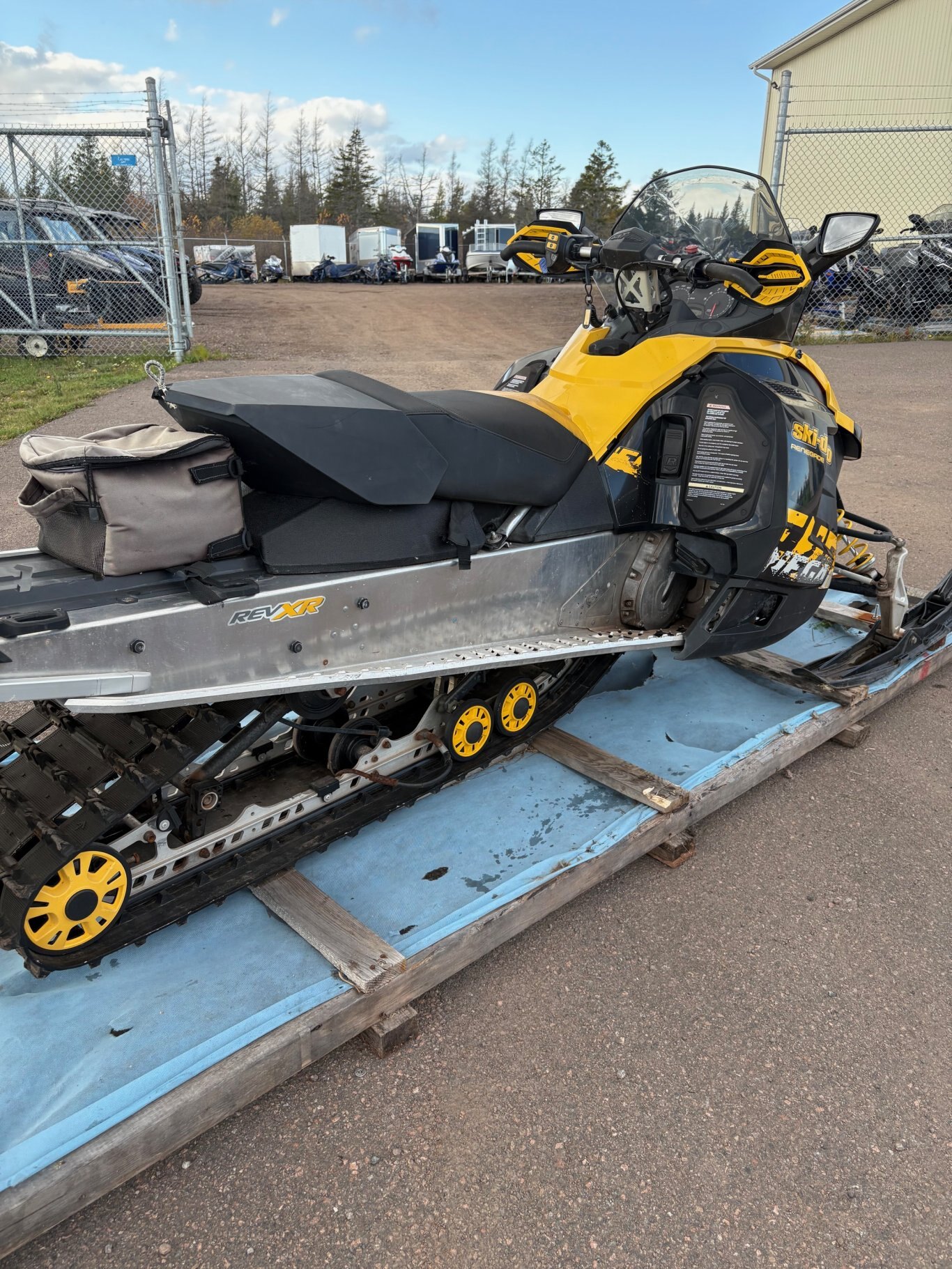 2010 Ski doo Renegade 1200 Adrenalin As Is Needs Reverse Repairs