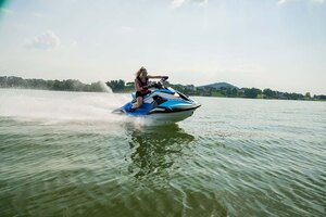 2026 Yamaha JetBlaster DLX 3 UP Azure Blue/White