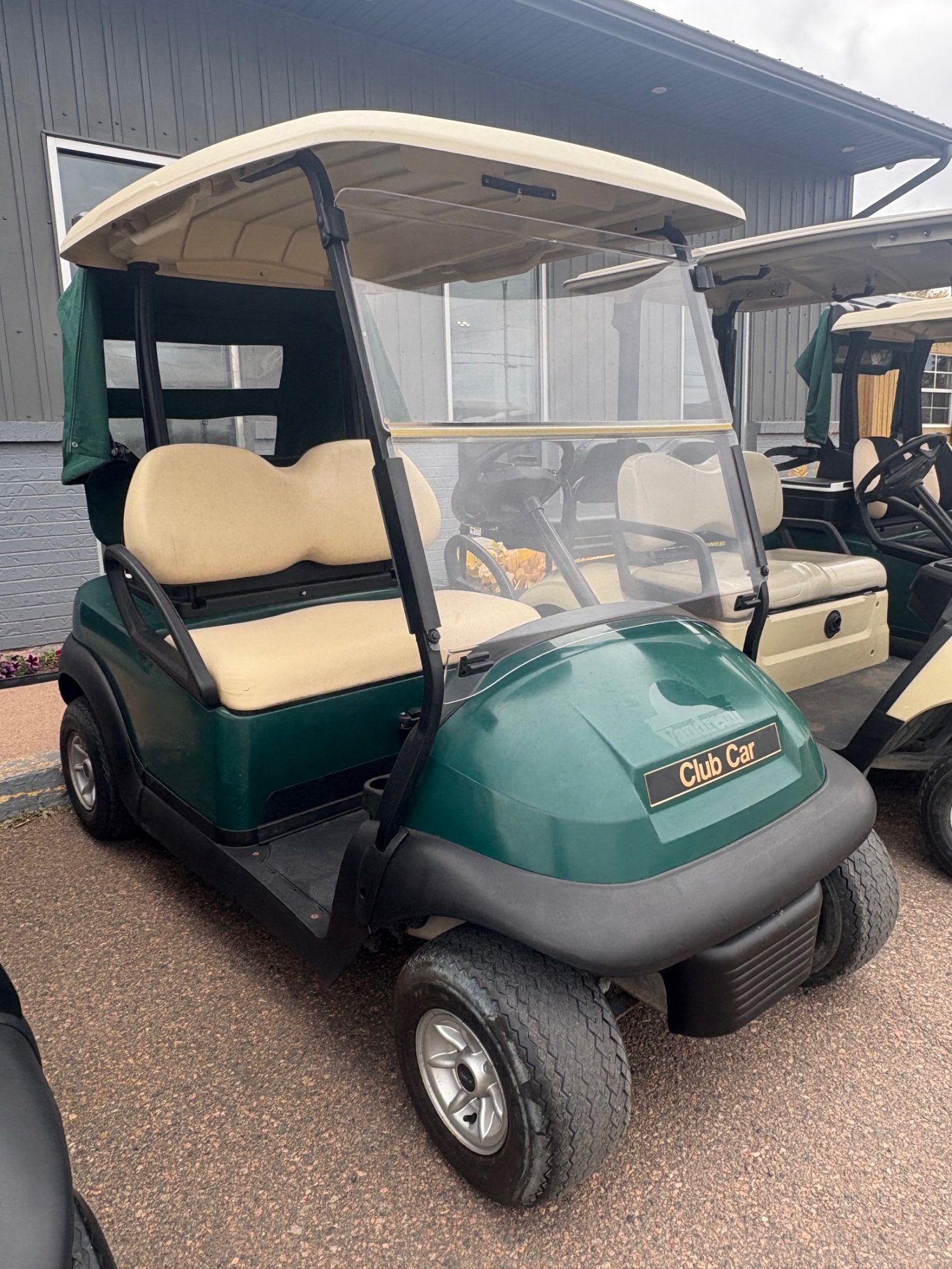 2015 Club Car Precedent i2 Electric ERIC with Charger