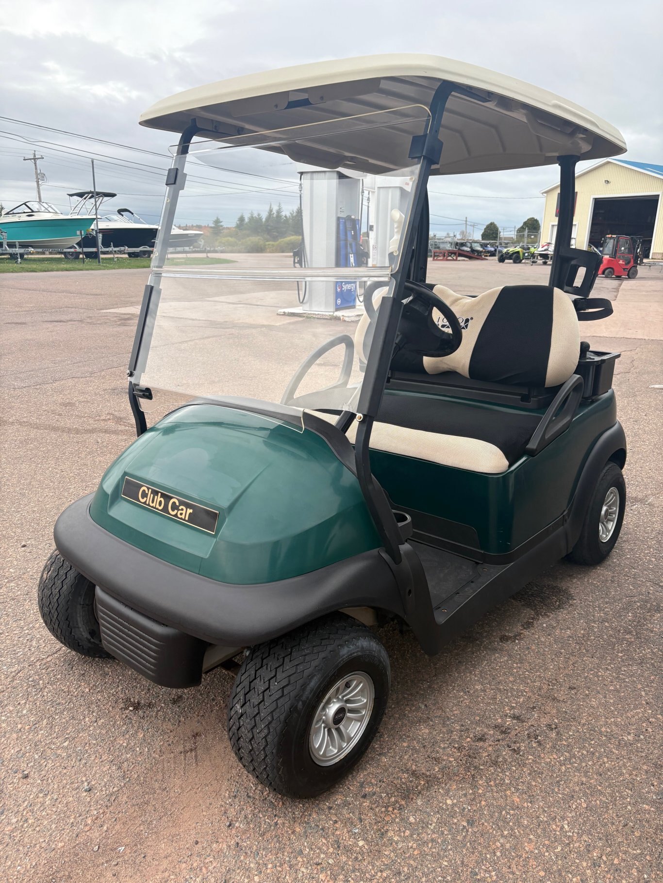 2015 Club Car Precedent i2 Electric ERIC with Charger