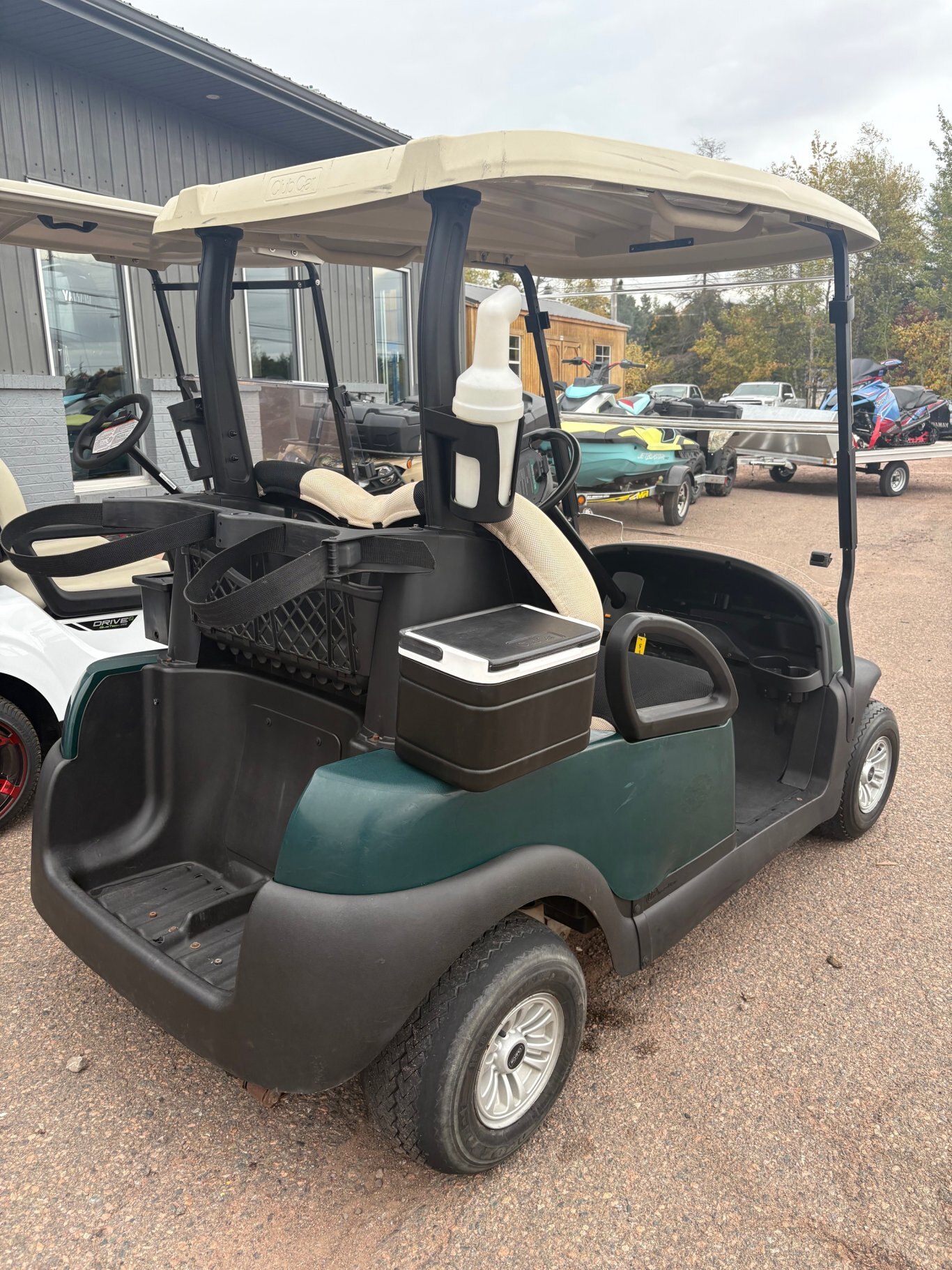 2015 Club Car Precedent i2 Electric ERIC with Charger