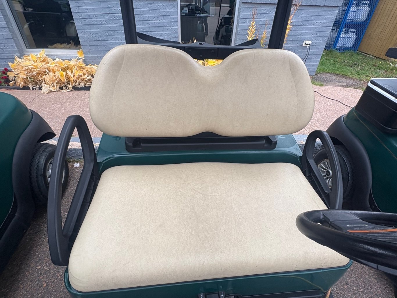 2015 Club Car Precedent i2 Electric ERIC with Charger