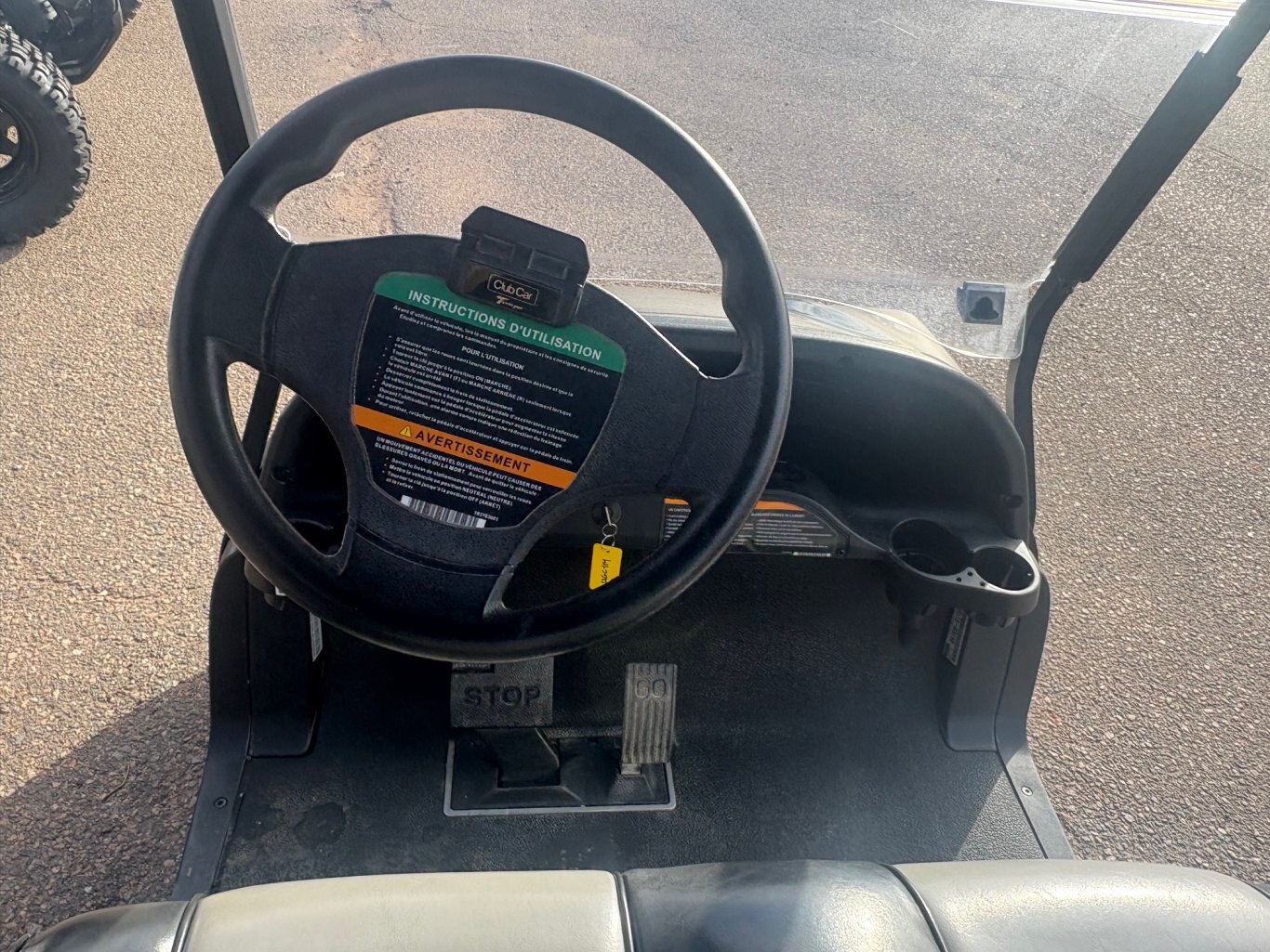 2020 Club Car Tempo Connect Electric ERIC 2 Non lifted with Charger