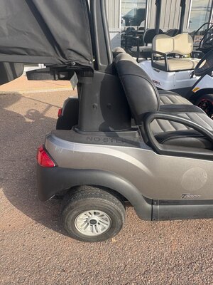 2020 Club Car Tempo Connect Electric ERIC 2 Non lifted with Charger will have New Batteries