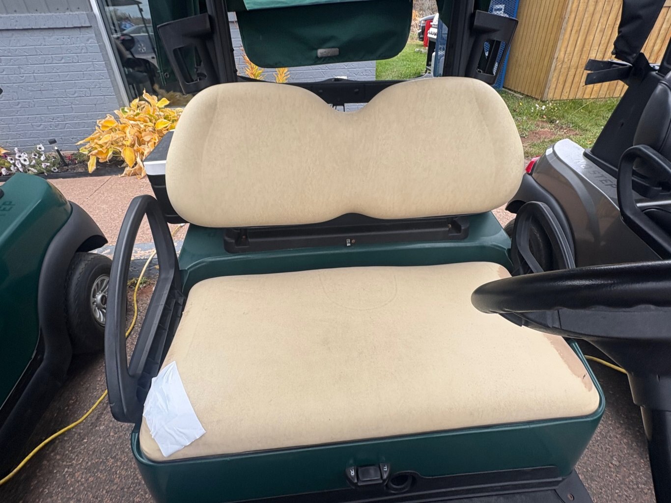 2015 Club Car Precedent i2lL Electric with Charger