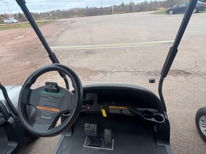 2015 Club Car Precedent i2lL Electric with Charger will have New Batteries