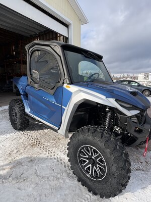 2026 Yamaha WOLVERINE RMAX2 1000 LIMITED with Polar Kit Installed (Heater, Front & Rear Glass with Soft Upper Doors)