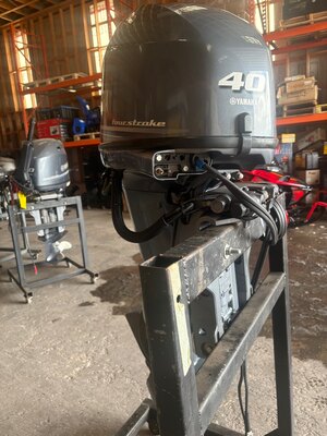 2025 Yamaha F40L 20 Shaft, Electric Start, Power Trim/Tilt 300 Hours