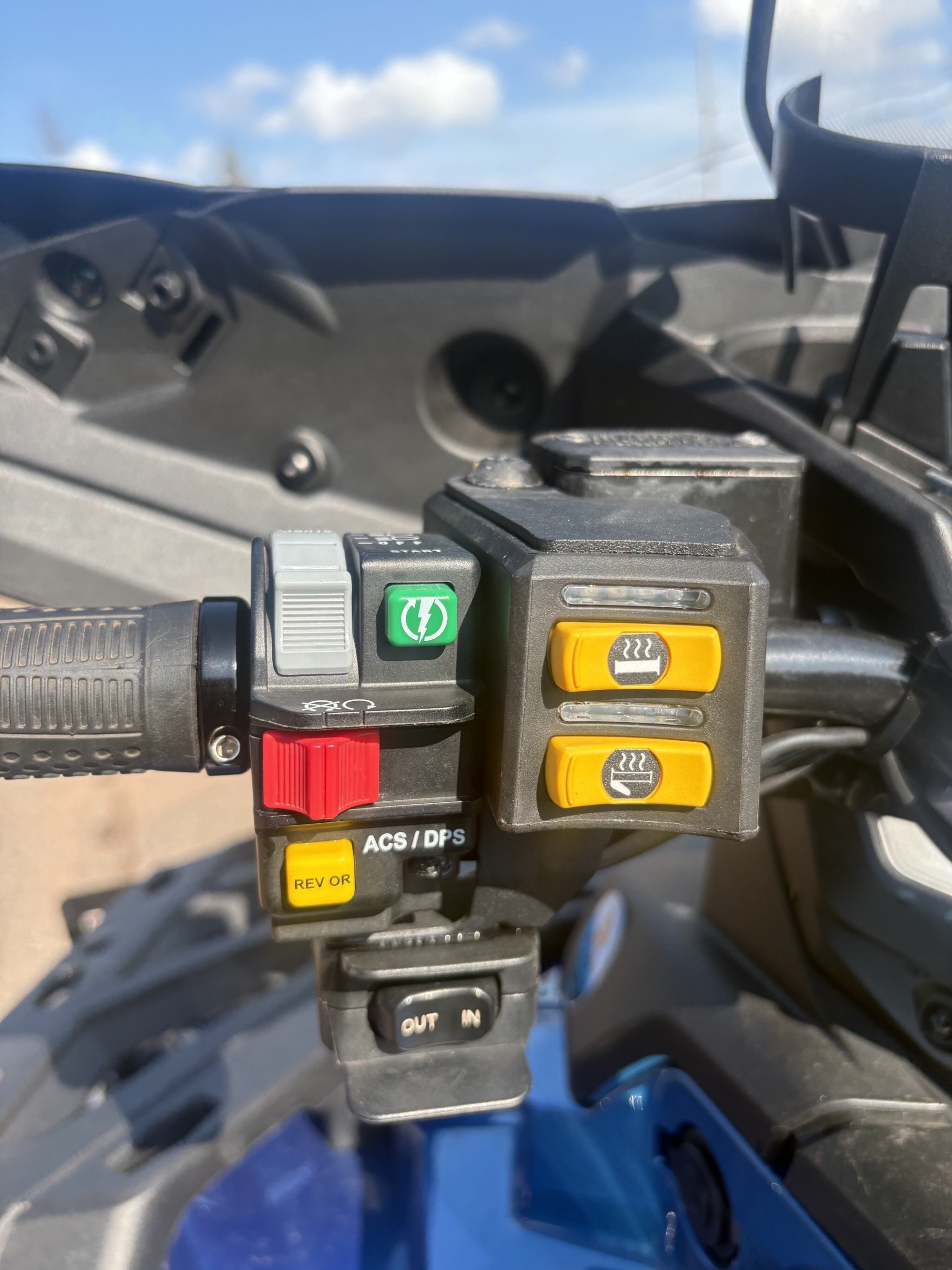 2022 Can Am Outlander MAX XT 650 with Plow Only 243kms