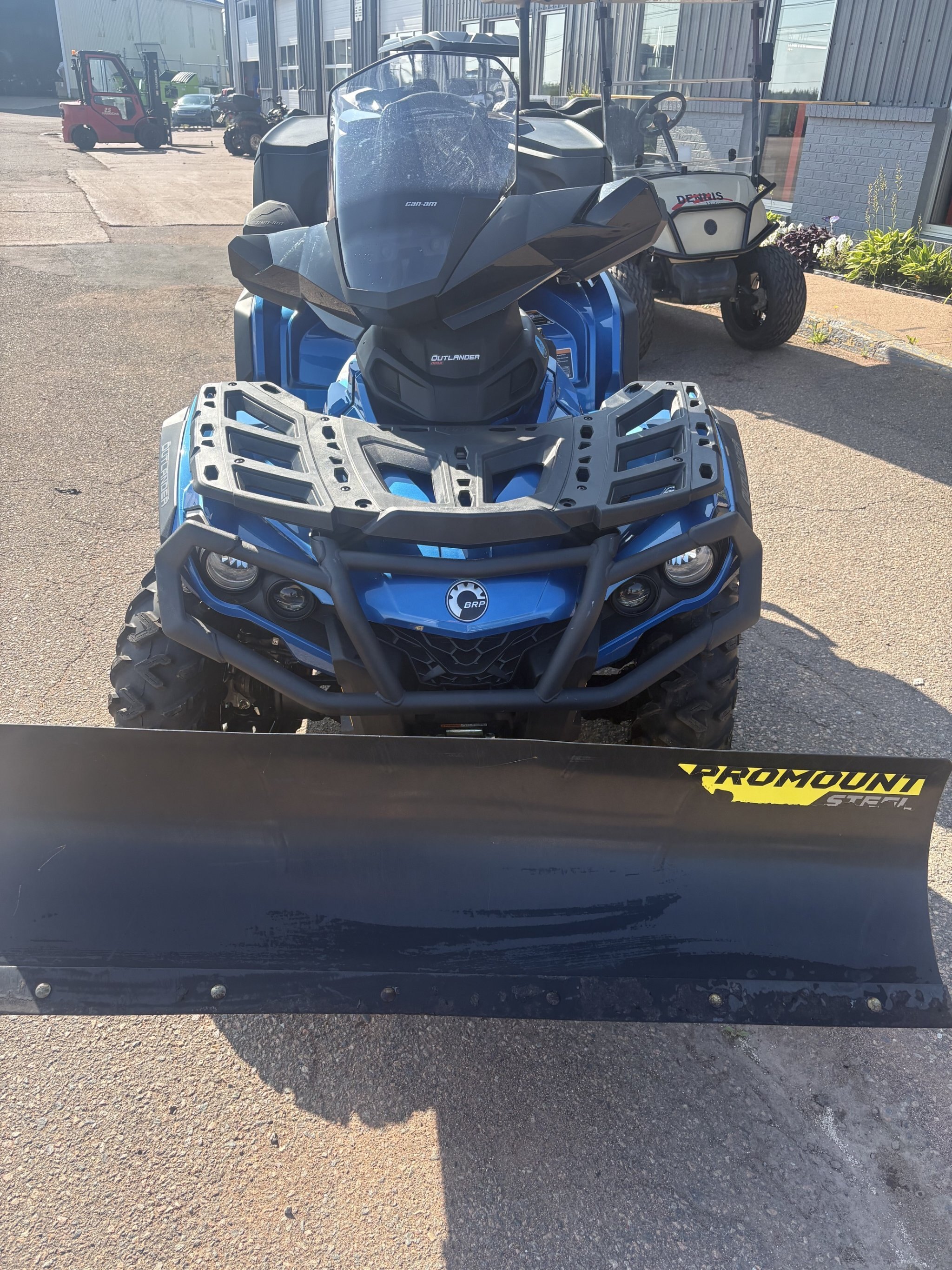 2022 Can Am Outlander MAX XT 650 with Plow Only 243kms
