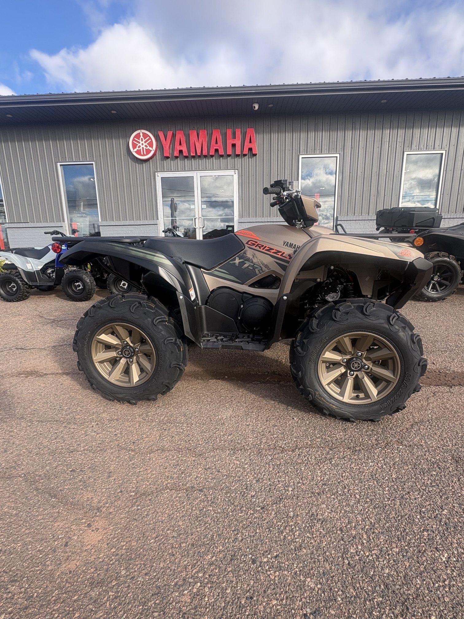 2027 Yamaha Grizzly EPS XT R