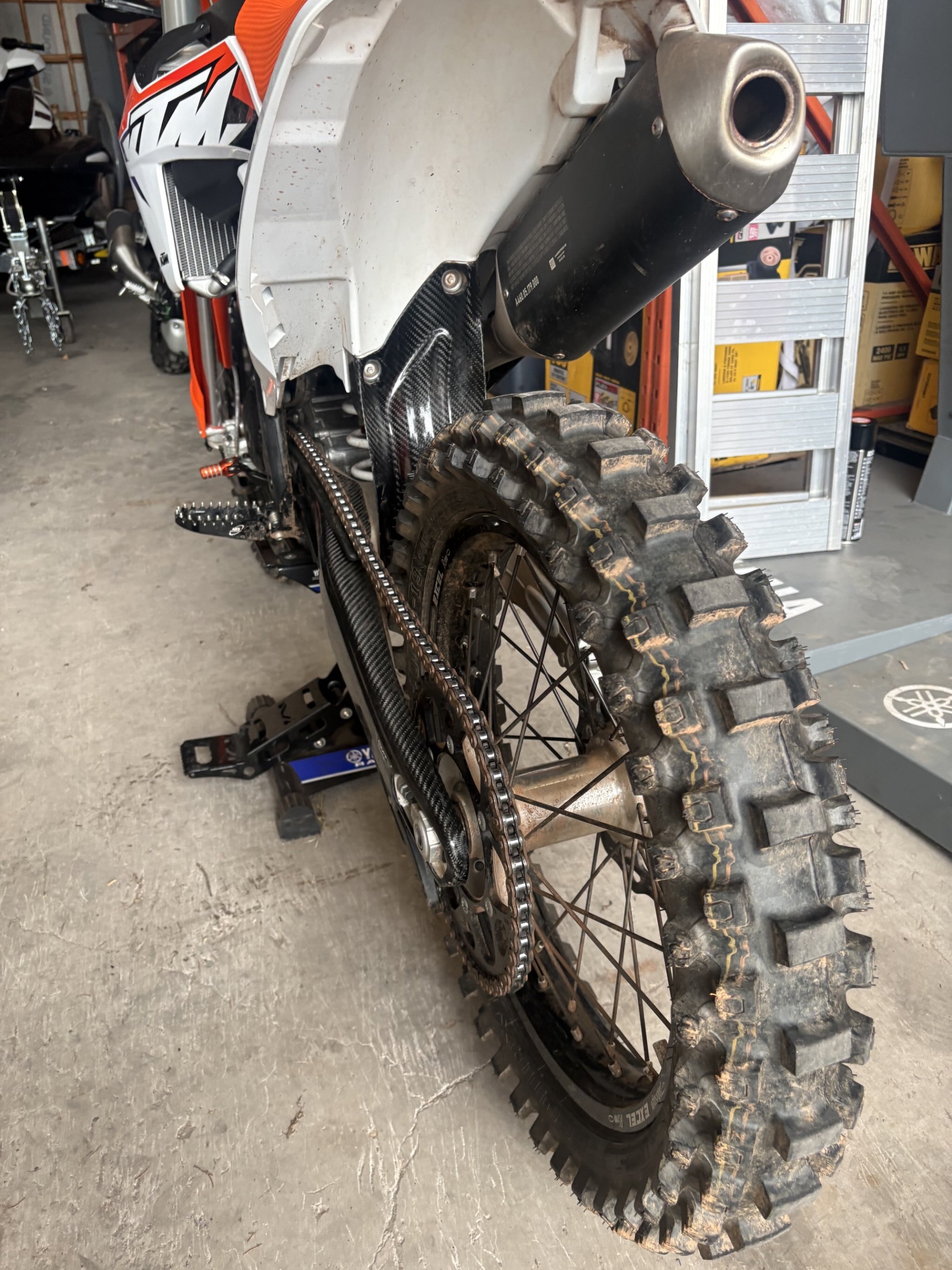 2023 KTM 450 SX F Comes with New White Plastics & New Seat, Only 4.3 Hours on Meter (Stand Not Included)
