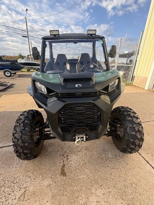 2025 Can Am Commander DPS 700 1058kms