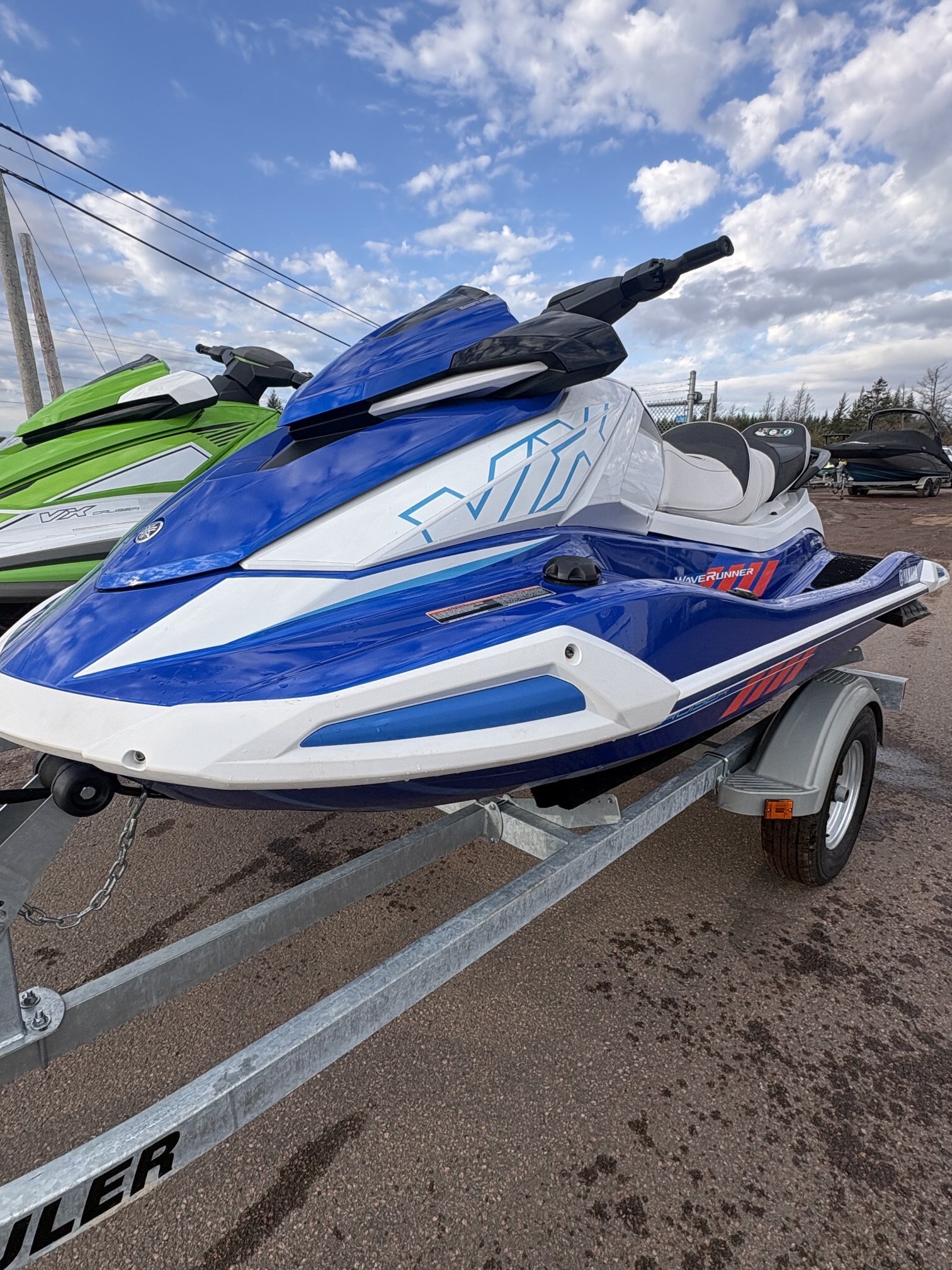 2022 Yamaha VX Cruiser with Cover 35 Hours