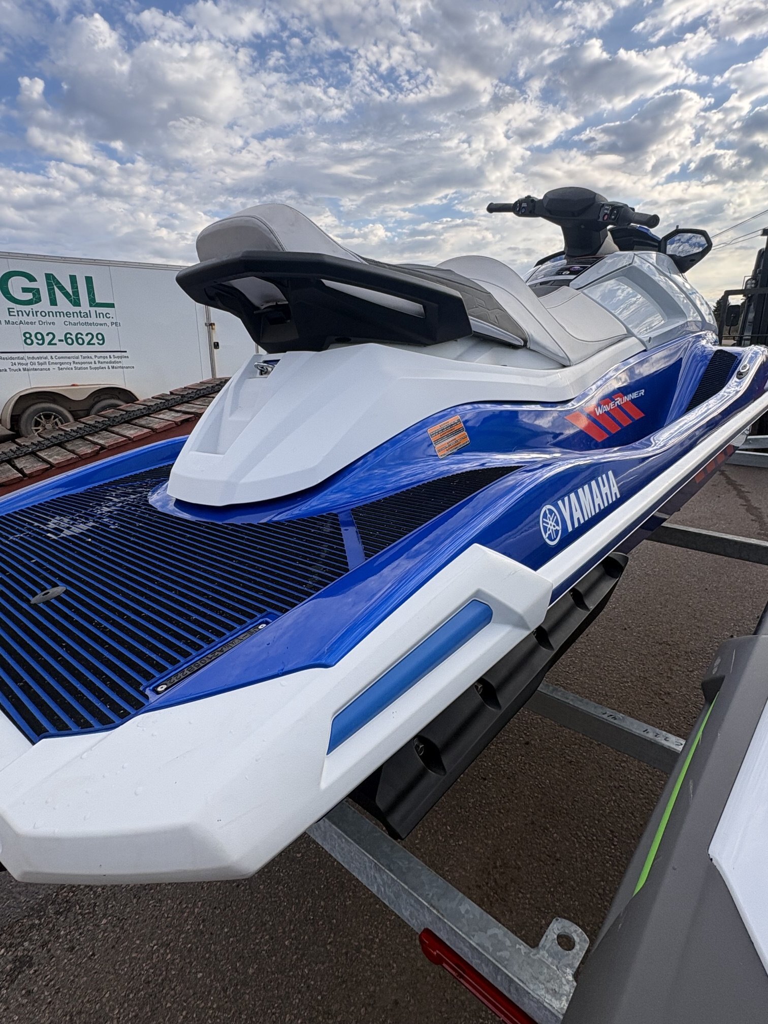 2022 Yamaha VX Cruiser with Cover 35 Hours