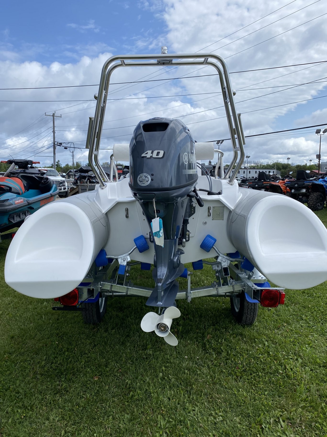 NEW 14' 390 Fiberglass RIB with NEW Yamaha 40HP Outboard + NEW Trailer