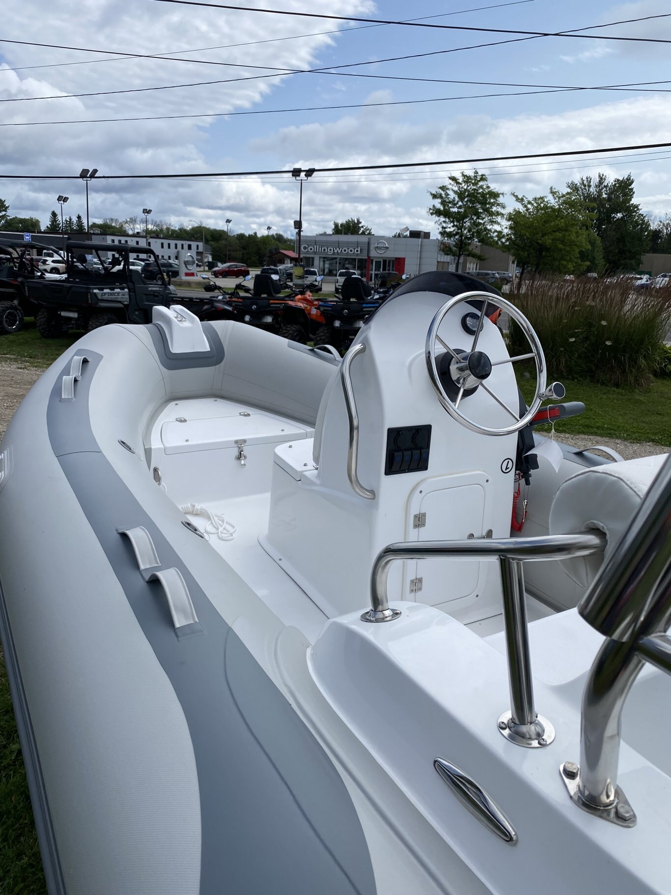 NEW 14' 390 Fiberglass RIB with NEW Yamaha 40HP Outboard + NEW Trailer