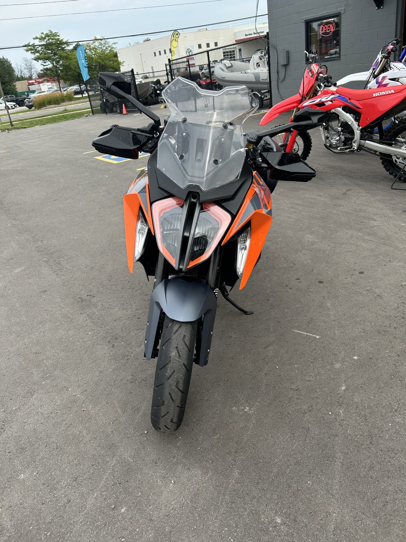 2023 KTM 1290 Super Duke GT