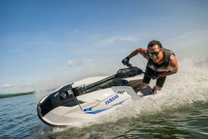2026 Yamaha SuperJet White/Black