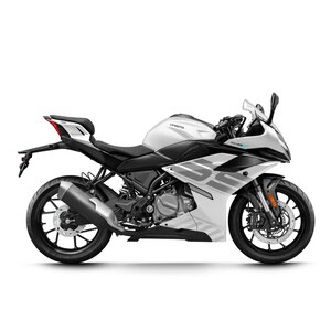 2026 CFMOTO 300SS Nebula White