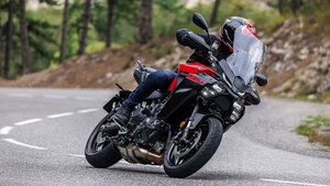 2026 Yamaha Tracer 9 Y AMT Redline