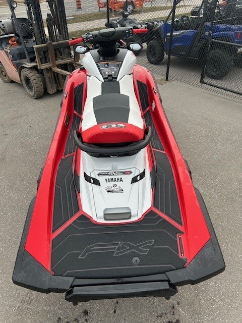2021 YAMAHA FX CRUISER SVHO 18HRS COMES WITH TRAILER