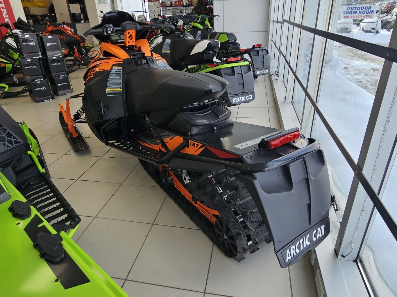 2023 Arctic Cat ZR 8000