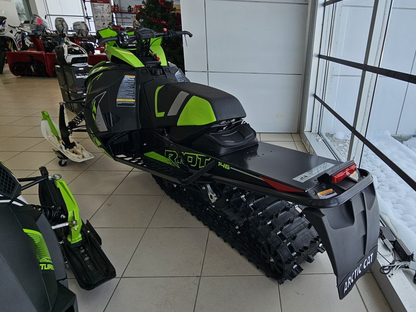 2023 Arctic Cat RIOT 8000