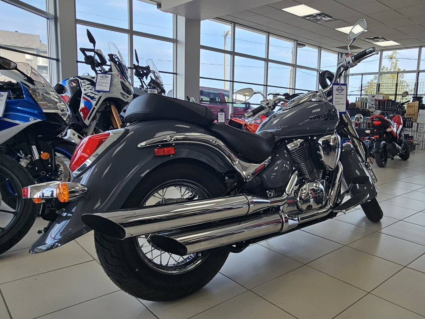 2022 Suzuki Boulevard C50 Solid Iron Gray