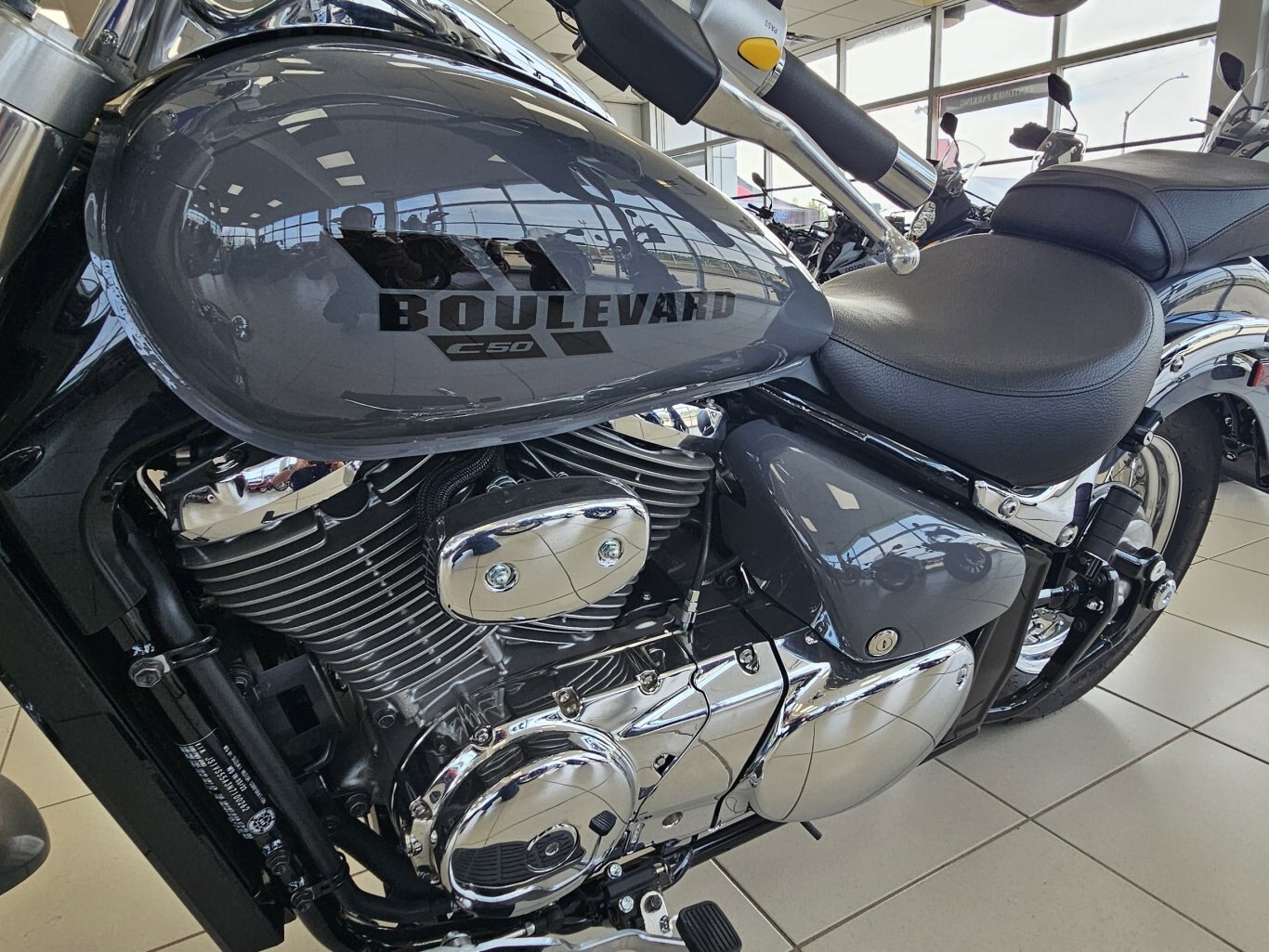 2022 Suzuki Boulevard C50 Solid Iron Gray