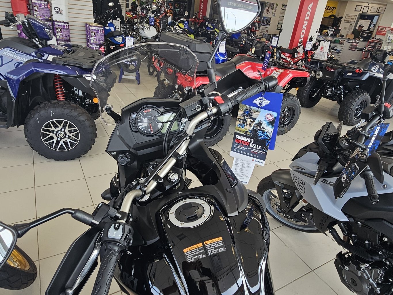 2024 Suzuki V STROM 650XT ADVENTURE Glass Sparkle Black