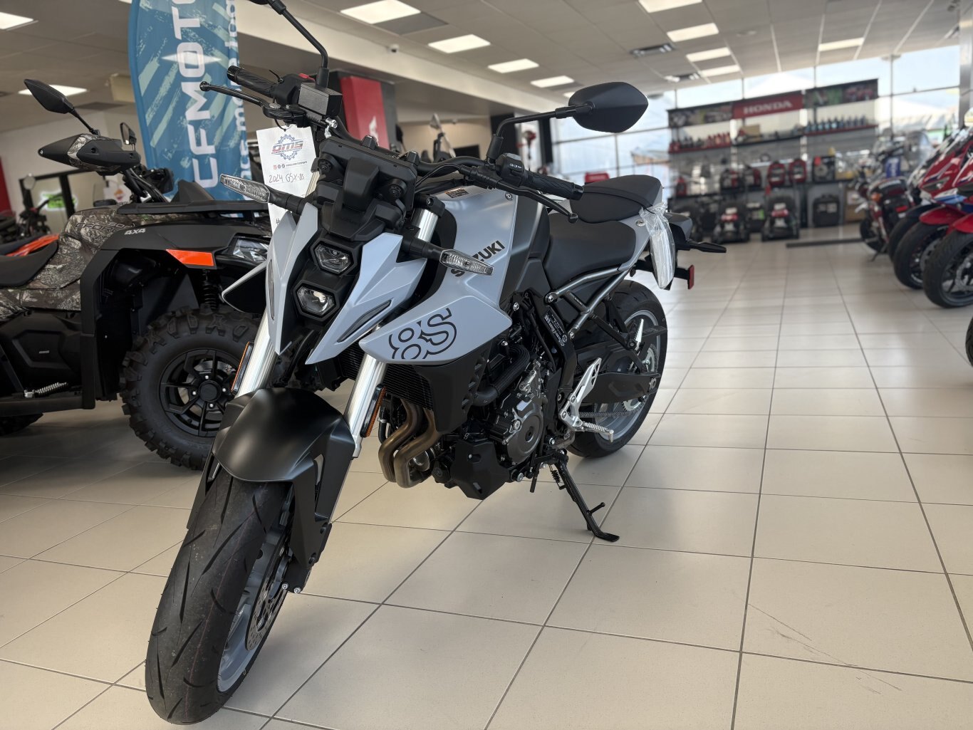 2024 Suzuki GSX 8S Glass Mat Mechanical Grey