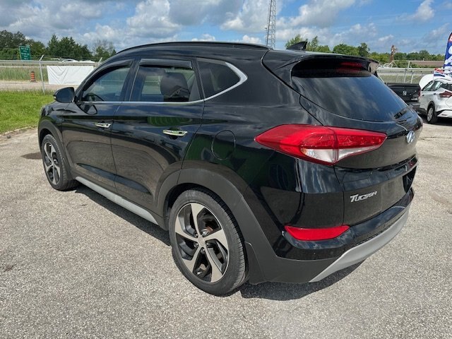 2017 HYUNDAI TUCSON LIMITED AWD / $217.92 B/W TAX IN / PANO ROOF / NAVIGATION