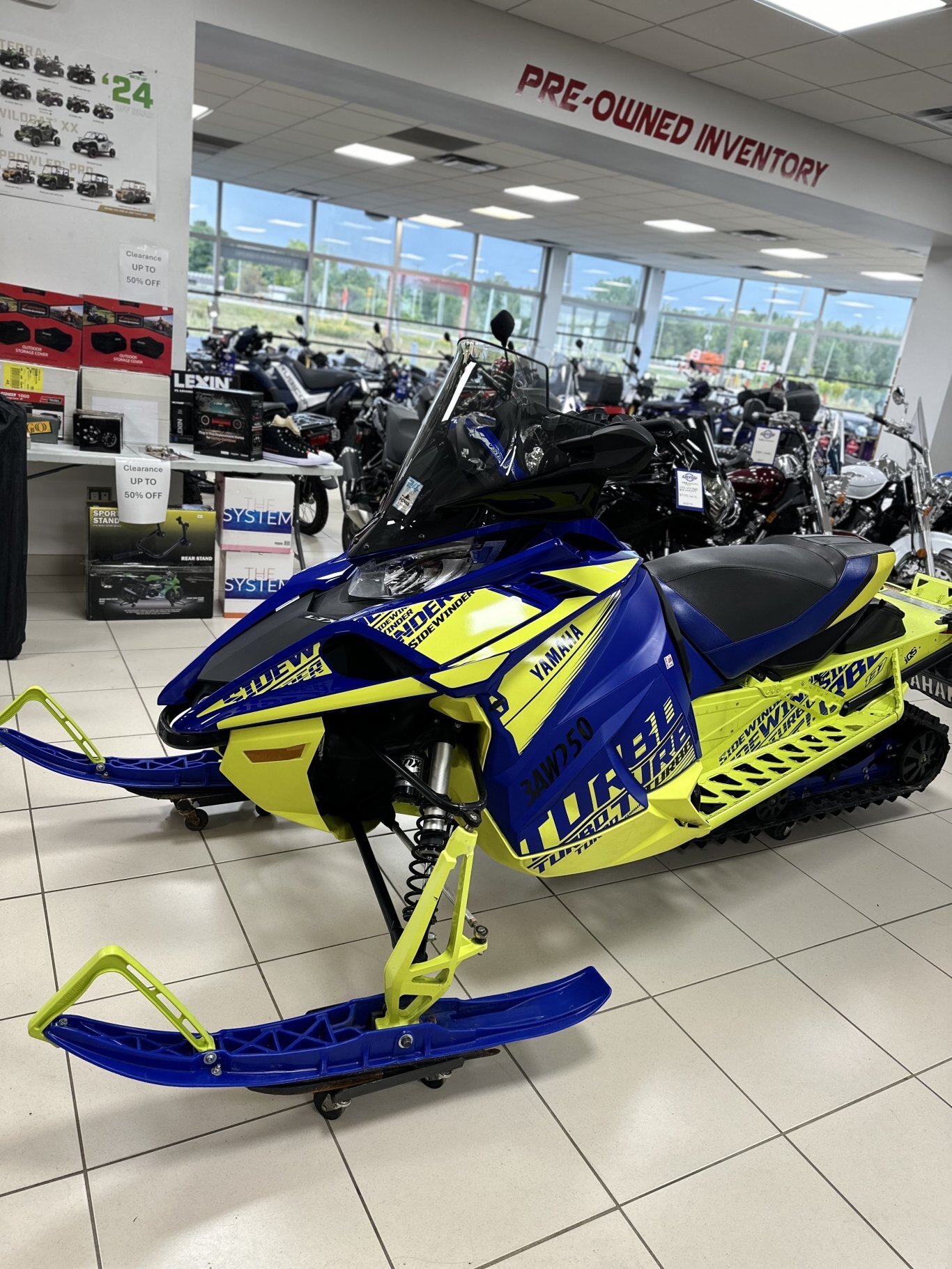 2019 YAMAHA SRS10LL