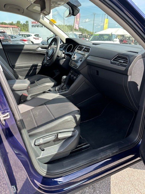 2021 VOLKSWAGEN TIGUAN COMFORTLINE / $239.54 B/W TAX IN / NAV / WIRELESS CHARGING