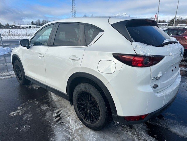 2018 MAZDA CX 5 GS AWD / $222.92 BIWEEKLY TAX INCLUDED / HEATED FRONT SEATS / HEATED STEERING WHEEL