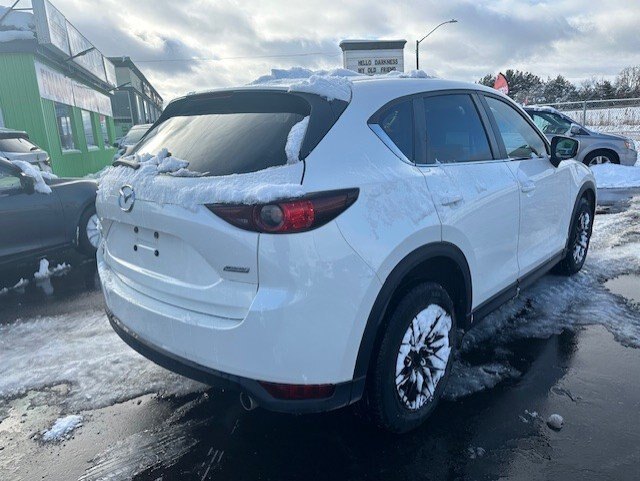 2018 MAZDA CX 5 GS AWD / $222.92 BIWEEKLY TAX INCLUDED / HEATED FRONT SEATS / HEATED STEERING WHEEL