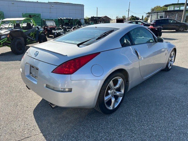 2006 NISSAN 350Z TOURING / LOW KMS / HEATED SEATS / MANUAL / 3.5L V6