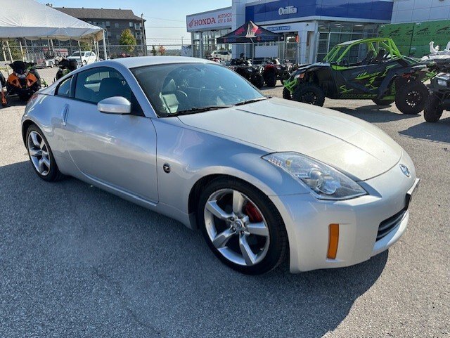 2006 NISSAN 350Z TOURING / LOW KMS / HEATED SEATS / MANUAL / 3.5L V6