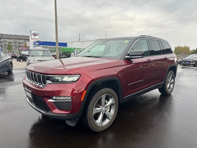 2022 JEEP GRAND CHEROKEE LIMITED / $343.25 B/W TAX IN / CARFAX CLEAN