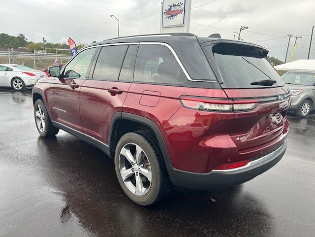 2022 JEEP GRAND CHEROKEE LIMITED / $343.25 B/W TAX IN / CARFAX CLEAN