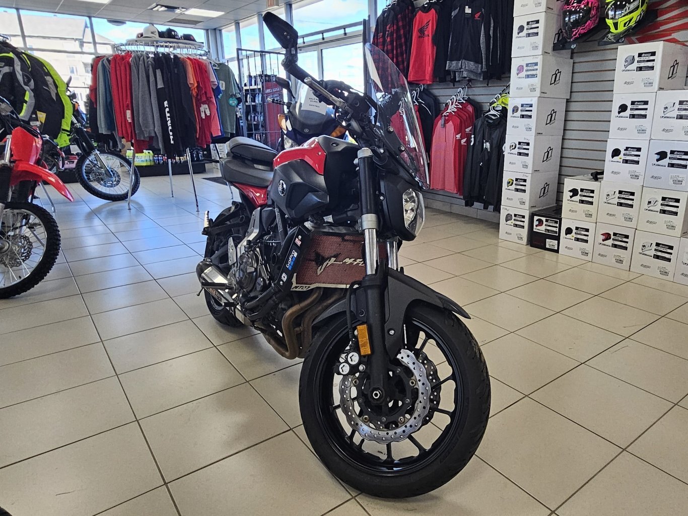 2015 YAMAHA FZ07