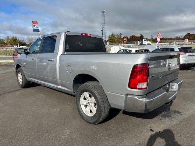 2021 RAM 1500 CLASSIC SLT / $271.50 BIWEEKLY INCLUDING TAX / 6'4 BOX / TRAILER BRAKE CONTROL