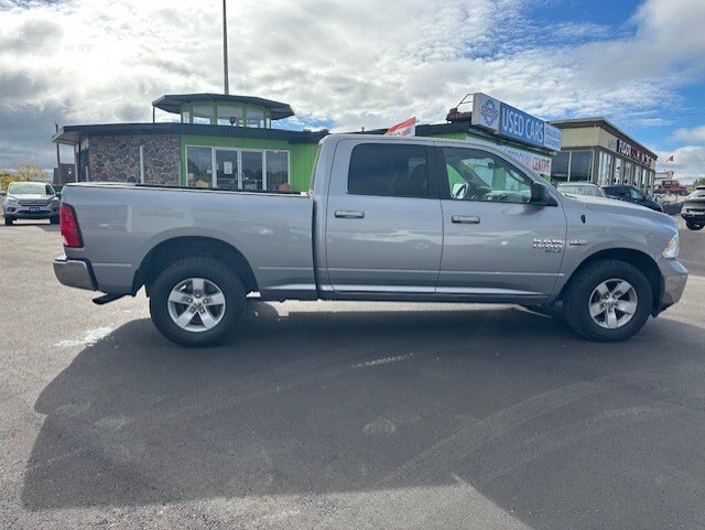 2021 RAM 1500 CLASSIC SLT / $271.50 BIWEEKLY INCLUDING TAX / 6'4 BOX / TRAILER BRAKE CONTROL