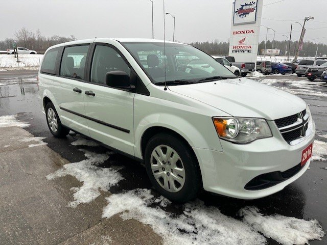 2016 DODGE GRAND CARAVAN CVP / $207.80 BIWEEKLY INCLUDING TAX / LOW KMS