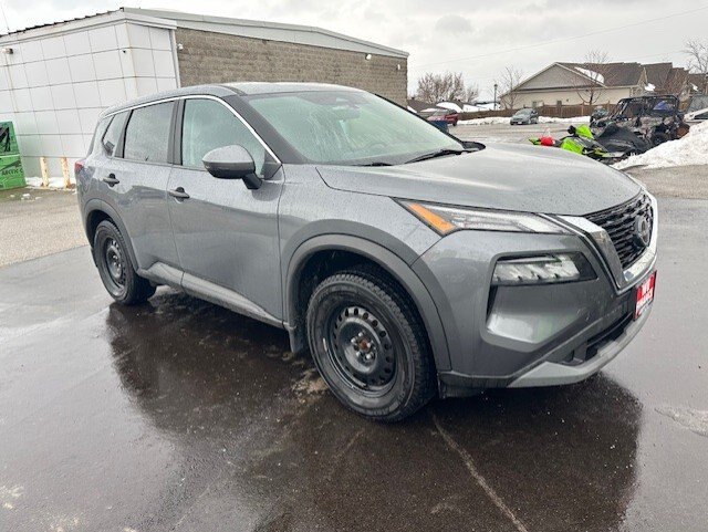 2023 NISSAN ROGUE S AWD / $241.53 BIWEEKLY TAX INCLUDED / HEATED STEERING WHEEL / 72M/180,000KM PLATINUM EXTENDED WARRANTY